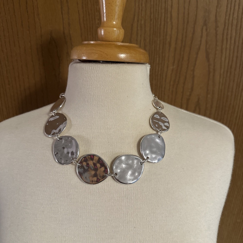 Chicos Necklace Fashion Statement Jewelry Silver Tone Hammered Oval Chain 20in